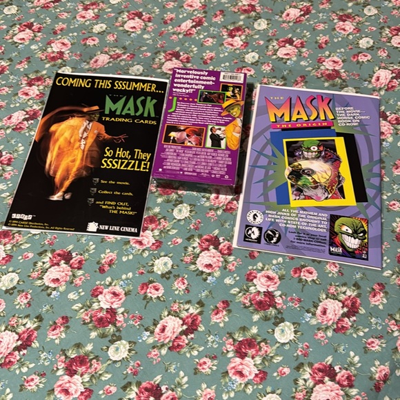 The MASK 📼 & Comic Books. Sealed VHS! 2 near mint condition comic books. 💫📼👀 - Picture 7 of 8